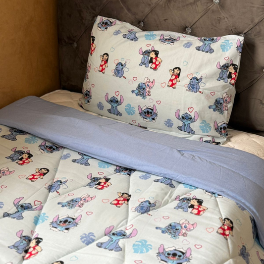 Couvre-lit Enfant “Stitch” – Douceur et Bonne Humeur