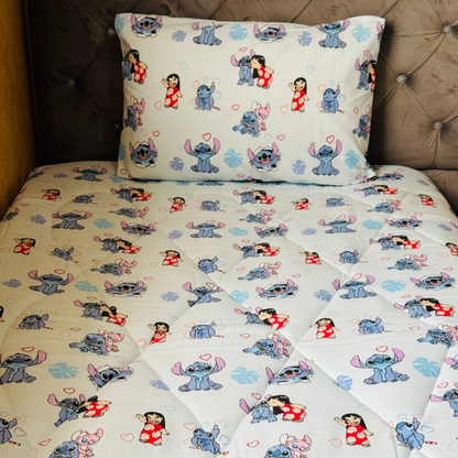 Couvre-lit Enfant “Stitch” – Douceur et Bonne Humeur